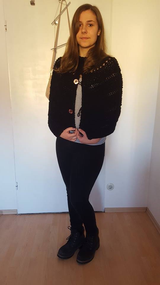 rollkragenponcho-selina